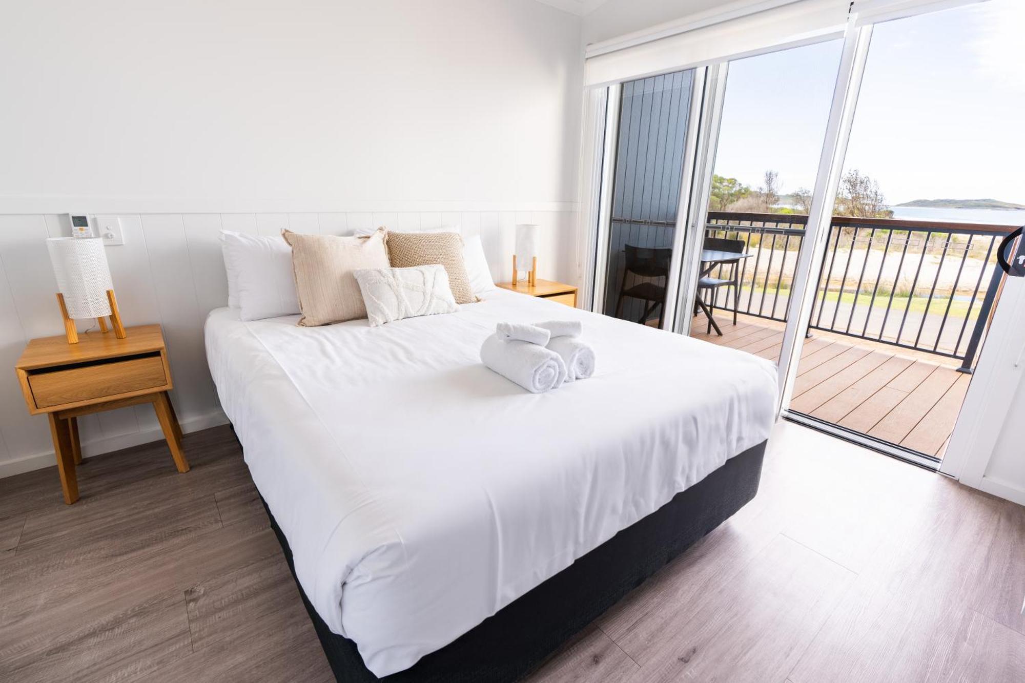 Big4 Tasman Holiday Parks - Racecourse Beach Bawley Point Exteriör bild