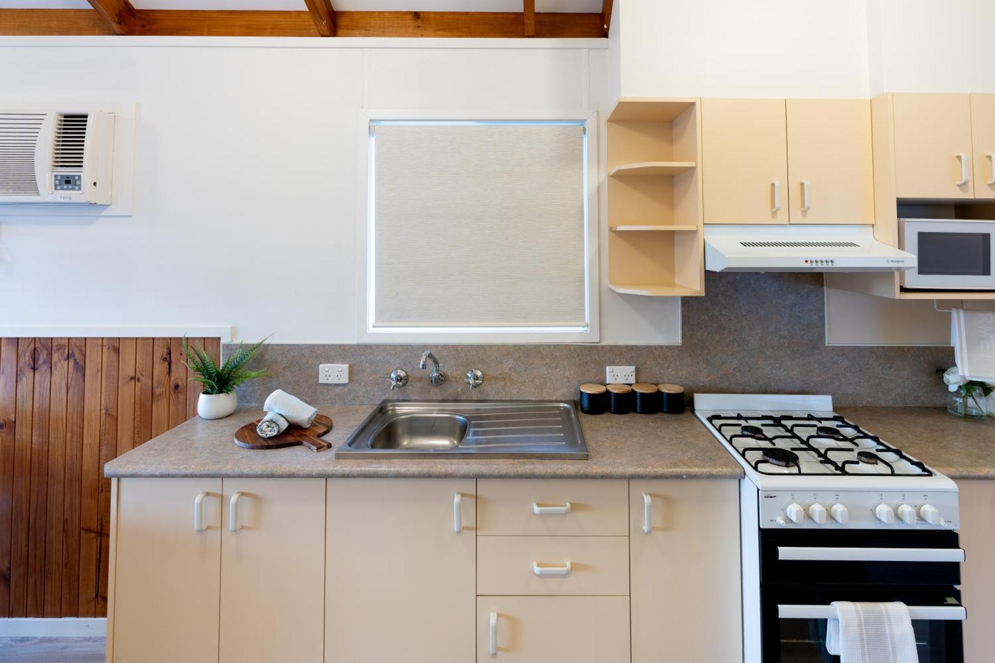 Big4 Tasman Holiday Parks - Racecourse Beach Bawley Point Exteriör bild